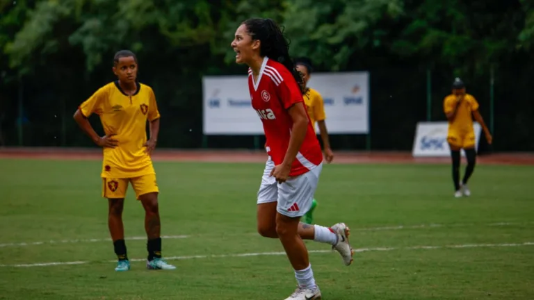 Internacional x Sport: ato racista gera indignação e cobranças por punição em jogo do Brasileirão Feminino
