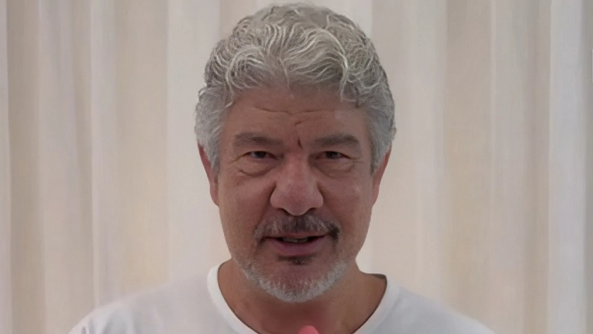 Joel Santana sobe o tom e coloca equipe do Brasileirão na rota do rebaixamento: “Vai cair”