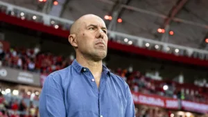 Leonardo Jardim, do Cruzeiro, indica time em crescimento no Brasileirão Série A: “Evoluindo” 