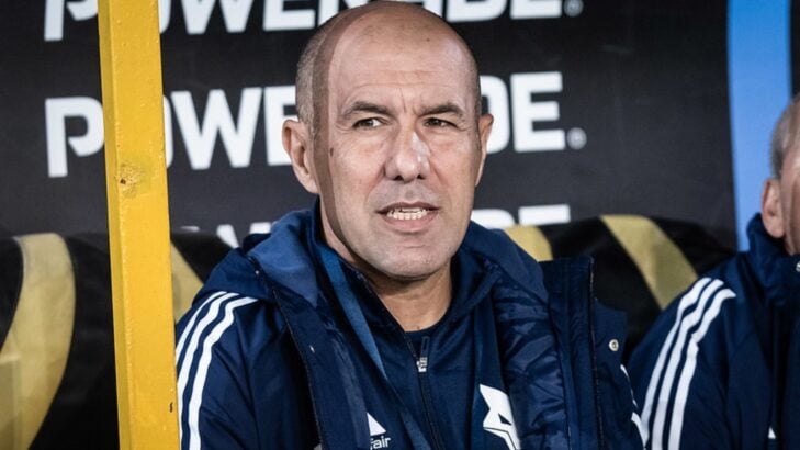 Leonardo Jardim, do Cruzeiro, aponta time envergonhado no Brasil hoje: “Péssima imagem” Leonardo Jardim, do Cruzeiro, aponta time envergonhado no Brasil hoje: “Péssima imagem”