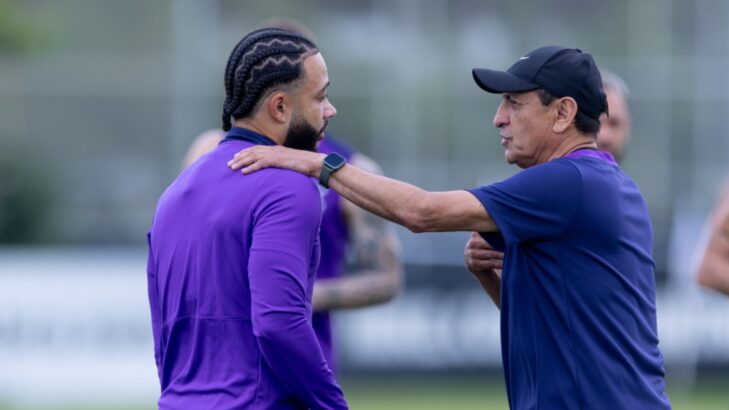 Benja traz informação sobre como Memphis Depay vê o trabalho de Ramón Díaz no Corinthians Benja traz informação sobre como Memphis Depay vê o trabalho de Ramón Díaz no Corinthians