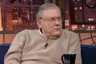 Milton Neves em entrevista ao programa "The Noite"