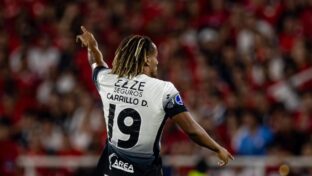 André Carrillo em ação pelo Corinthians na Sul-Americana (Divulgação/SCCP)