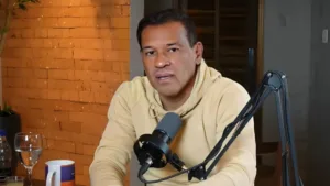 Muller banca vitória brasileira no confronto LDU x São Paulo na Libertadores: “Vai ganhar lá e aqui”