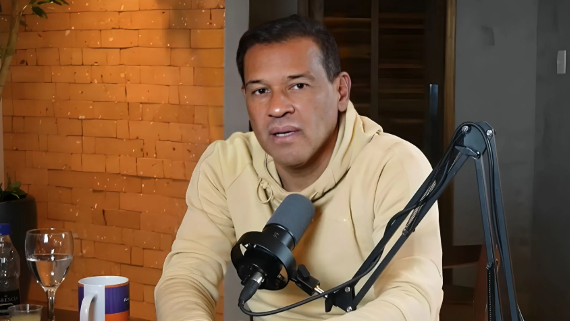 Muller banca vitória brasileira no confronto LDU x São Paulo na Libertadores: “Vai ganhar lá e aqui”