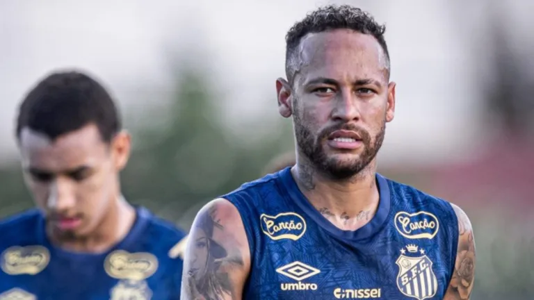 Neymar surpreende e elege melhor camisa 10 no Brasil hoje