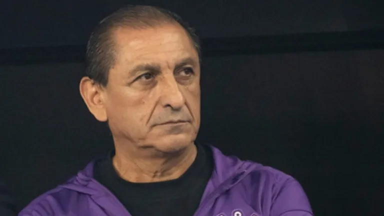 Ramon Díaz não resiste e é demitido do Corinthians depois de perder para o Fluminense