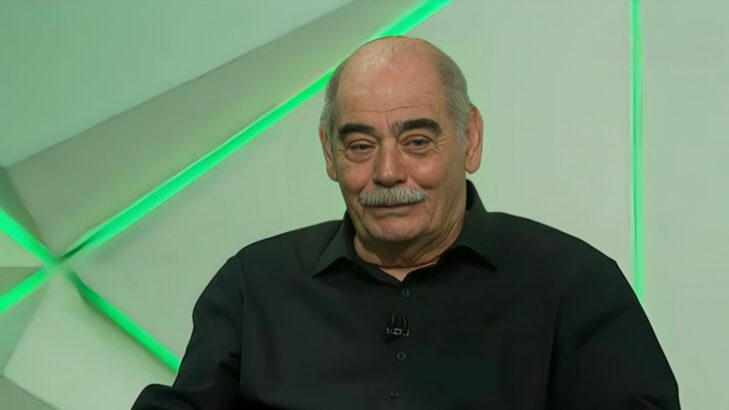 Rivellino indica time que pode renascer no Brasileirão Rivellino indica time que pode renascer no Brasileirão