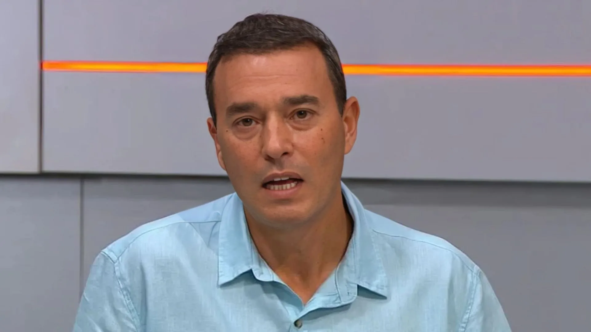 Rizek detona time brasileiro por desempenho: “Piada”