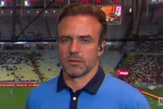 Roger Flores comentarista grupo globo