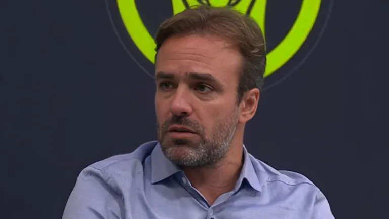 Roger Flores elege adversário implacável no Brasileirão: “Vai te machucar”