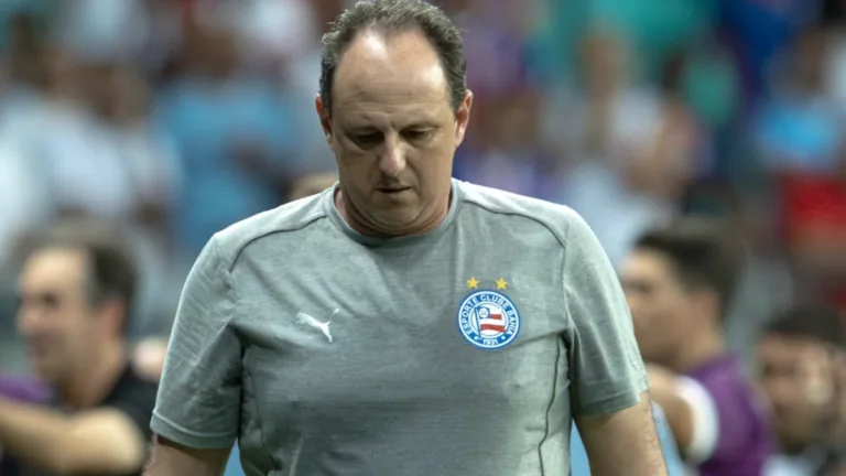 Ceni, do Bahia, destaca goleiro diferenciado do Brasileirão: “Passa confiança”