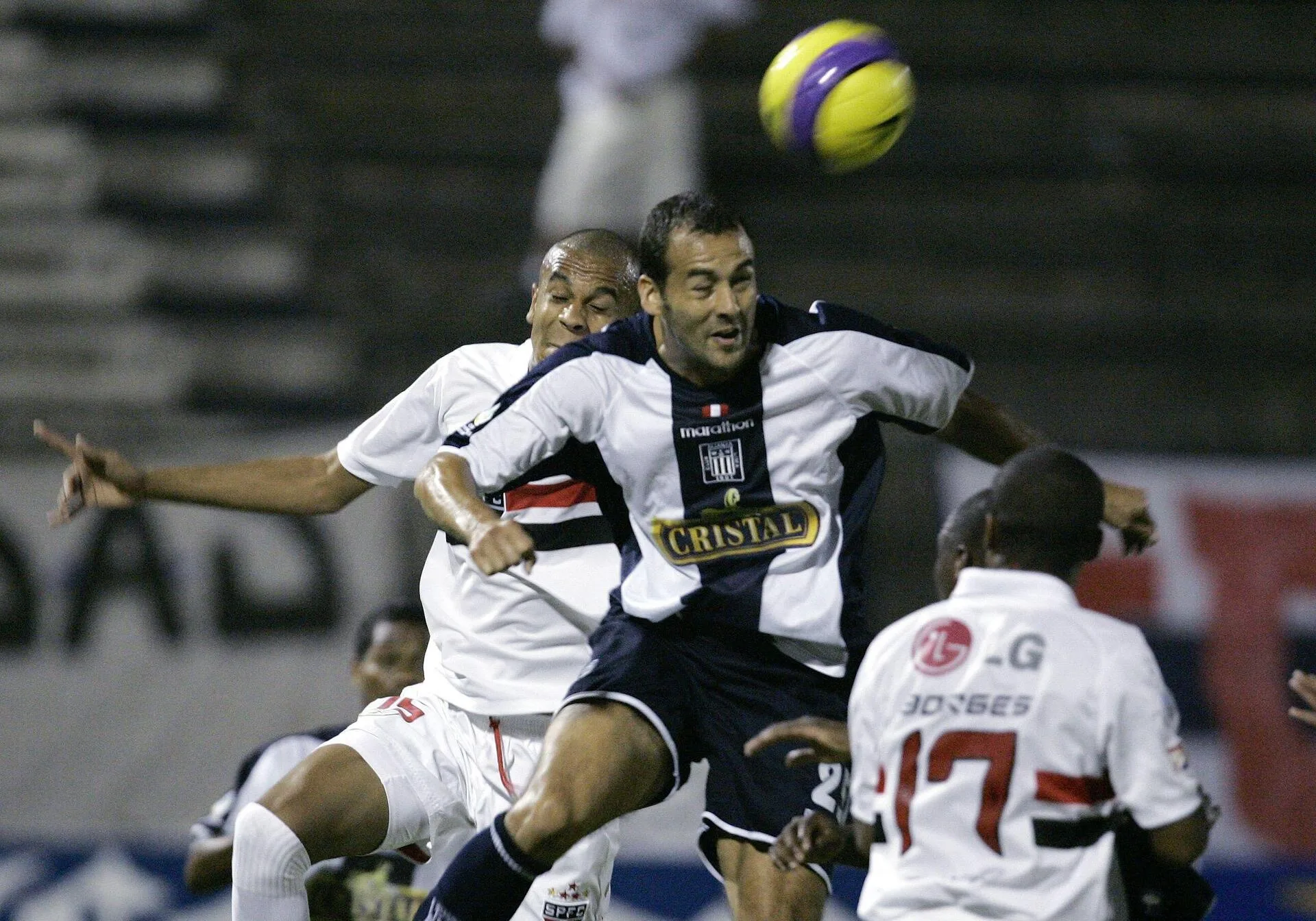 São Paulo tem aproveitamento de 100% contra Alianza Lima; veja odds