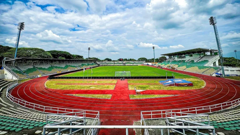 Seleção Brasileira feminina Sub-17 vai jogar no estádio Francisco Rivera no Sul-Americano da categoria