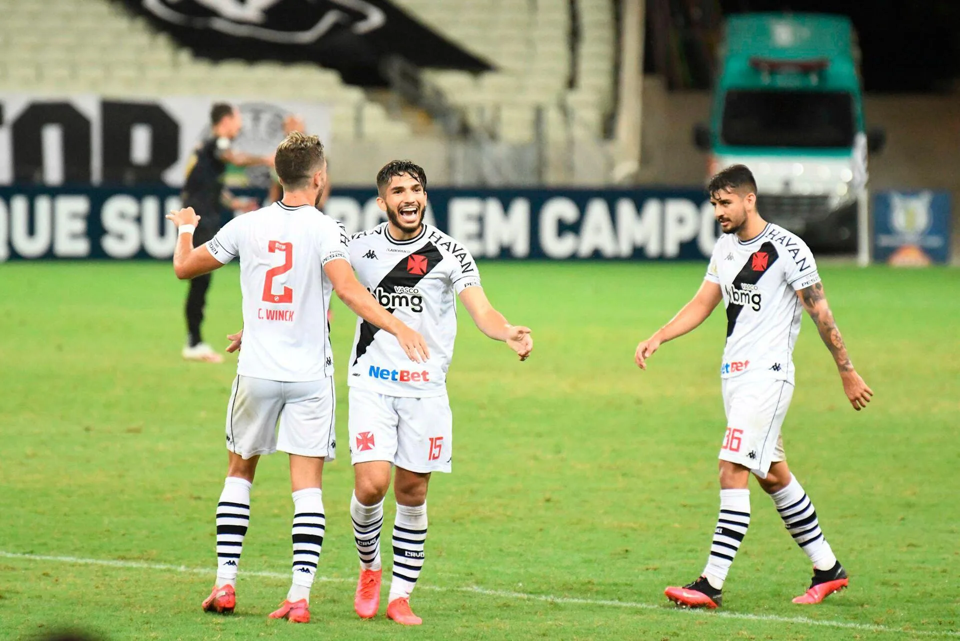 Vasco não perde no Castelão desde 2014; veja odds contra Ceará