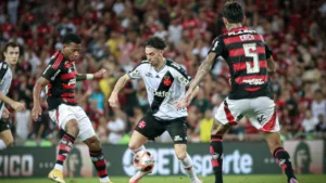 Vasco x Flamengo: onde assistir AO VIVO o Brasileirão