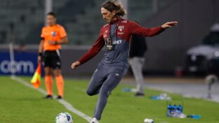 Sob o comando de Zubeldía, SPFC terá um time titular diferente contra o Atlético-MG (foto: Rubens Chiri/São Paulo)