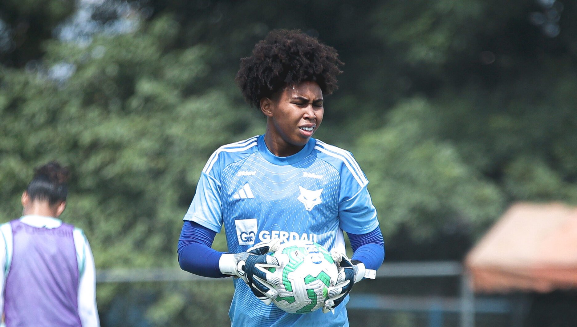 Cruzeiro tem Camilla Rodrigues como destaque em empate contra o Flamengo no Brasileirão Feminino