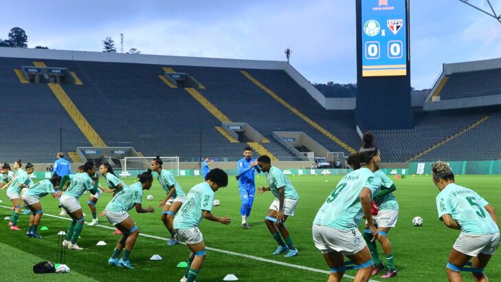 Interdição da Arena Barueri pode afetar partidas do Palmeiras no Futebol Feminino; entenda o caso Interdição da Arena Barueri pode afetar partidas do Palmeiras no Futebol Feminino; entenda o caso