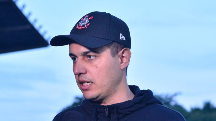 Treinador do Corinthians, Lucas Piccinato elogia novo formato do Paulistão Feminino: “Muito positivo” Treinador do Corinthians, Lucas Piccinato elogia novo formato do Paulistão Feminino: “Muito positivo”