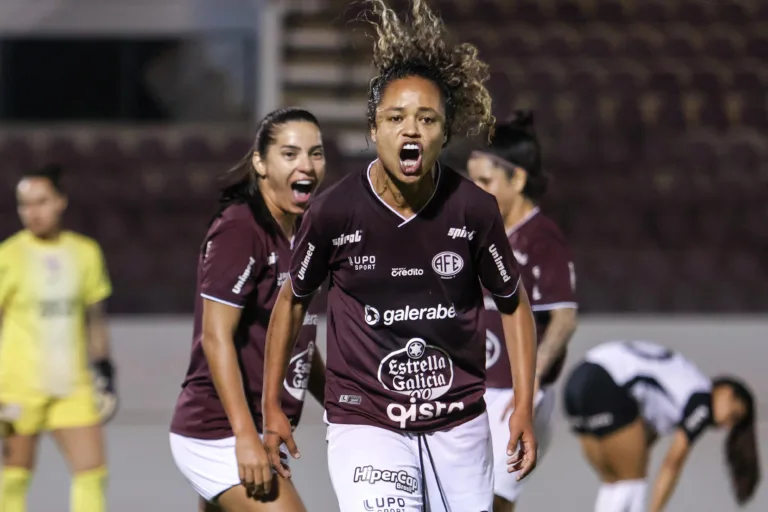 Cruzeiro x Ferroviária, Internacional x Palmeiras e mais; onde assistir os jogos da 11º rodada do Brasileirão Feminino