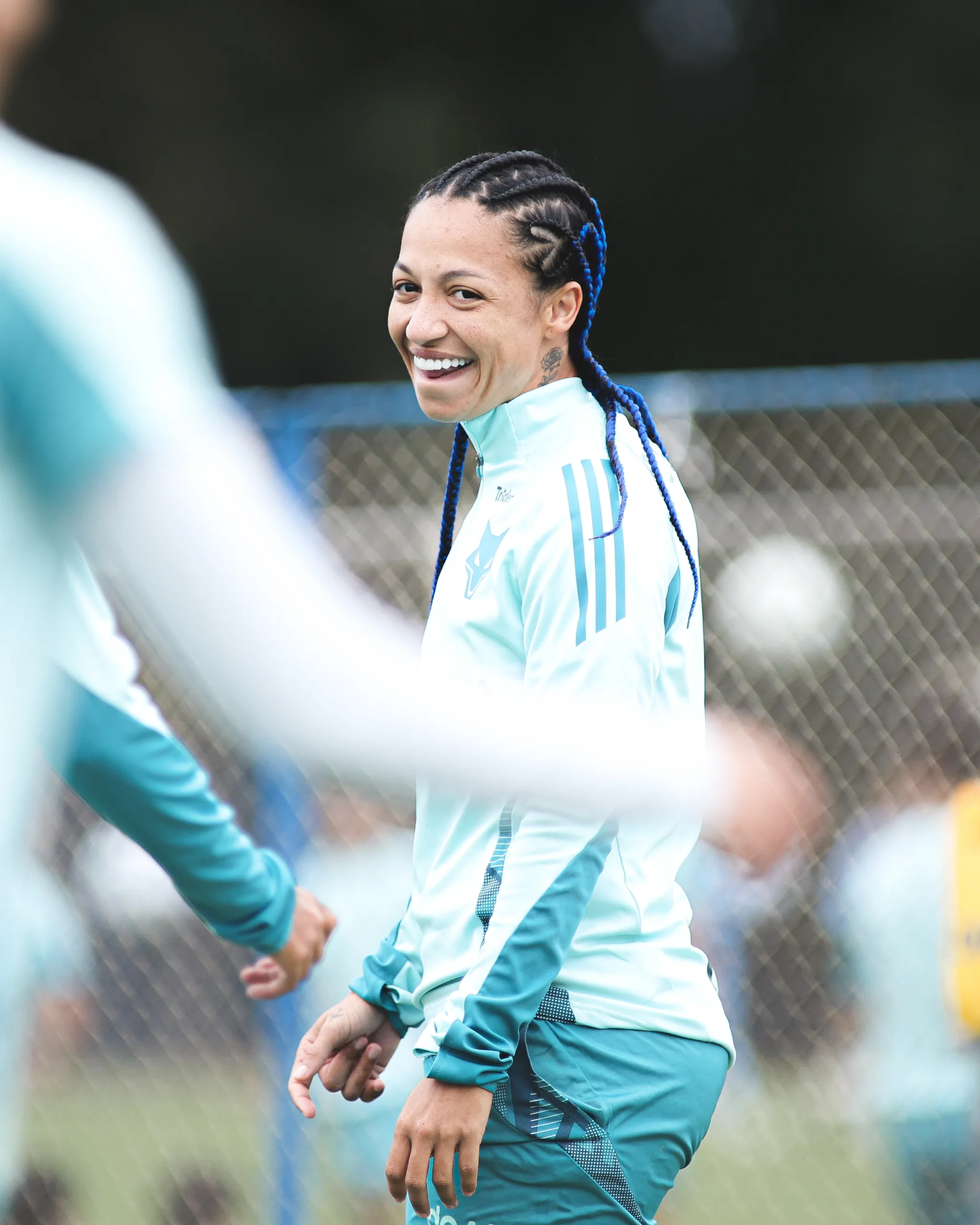 Byanca Brasil revela quem é sua principal referência no Futebol Feminino: “Vi na televisão”