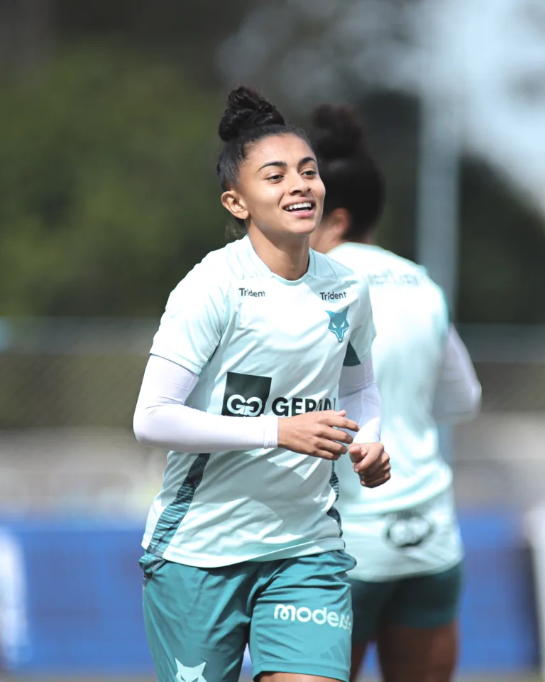 Cruzeiro volta a campo no Brasileirão Feminino com classificação confirmada; Liderança ainda não está assegurada