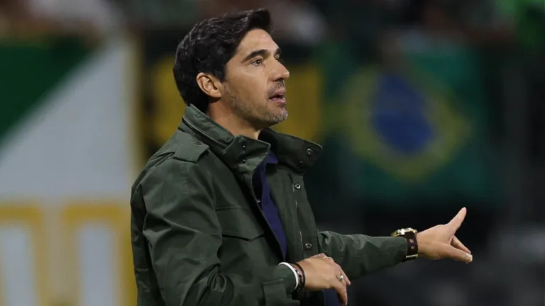 Renato Maurício Prado sinaliza ameaça ao Palmeiras em 2025: “Pode passar”