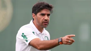 Caio Ribeiro liga sinal de alerta ao Palmeiras no Brasileirão Série A: “Cruzeiro vem para brigar”