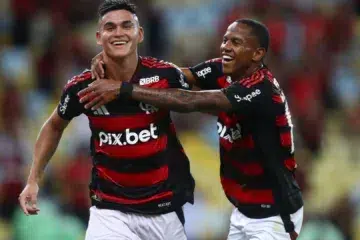 alcaraz-comemorando-foto-gilvan-de-souza-e-paula-reis-crf-2-360x240.webp