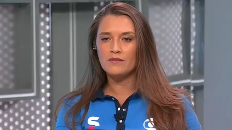 Ana Thaís sinaliza goleiro titular da seleção brasileira com Ancelotti