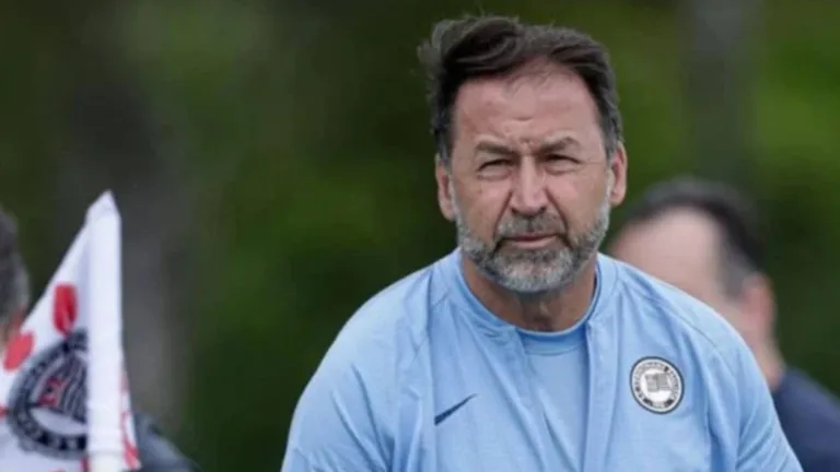 Craque Neto faz desabafo após afastamento de Augusto Melo no Corinthians: “Tinha que ter o impeachment sim”