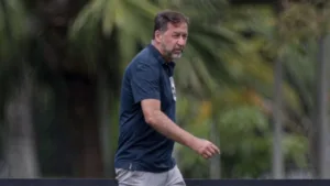 Corinthians tem data para definir impeachment de Augusto Melo; entenda