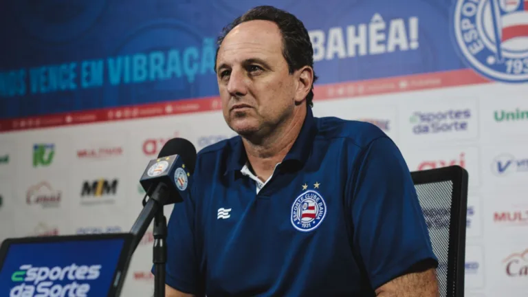 Rogério Ceni destaca concorrência de Palmeiras e Flamengo ao definir foco do Bahia em boa campanha no Brasileirão