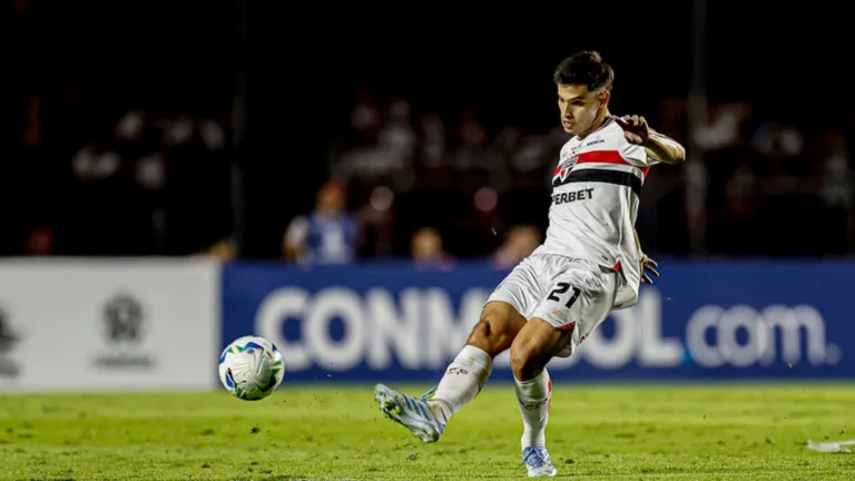 Libertadores: Bobadilla, do São Paulo FC, pede desculpas e reconhece ofensa a jogador do Talleres