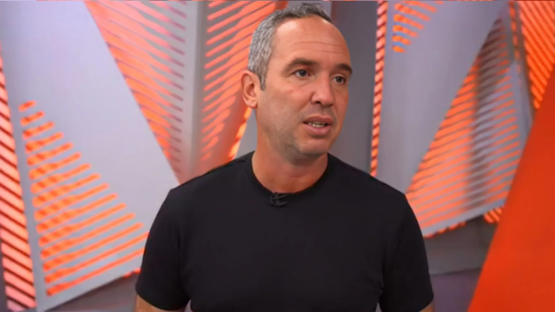 Caio Ribeiro vê técnico com especialidade capaz de agitar o Brasileirão: “Gestão de vestiário”