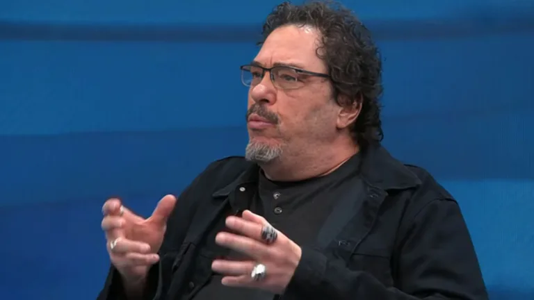 Casagrande elege time seguindo “cartilha do rebaixamento” no Brasileirão: “Tudo errado”