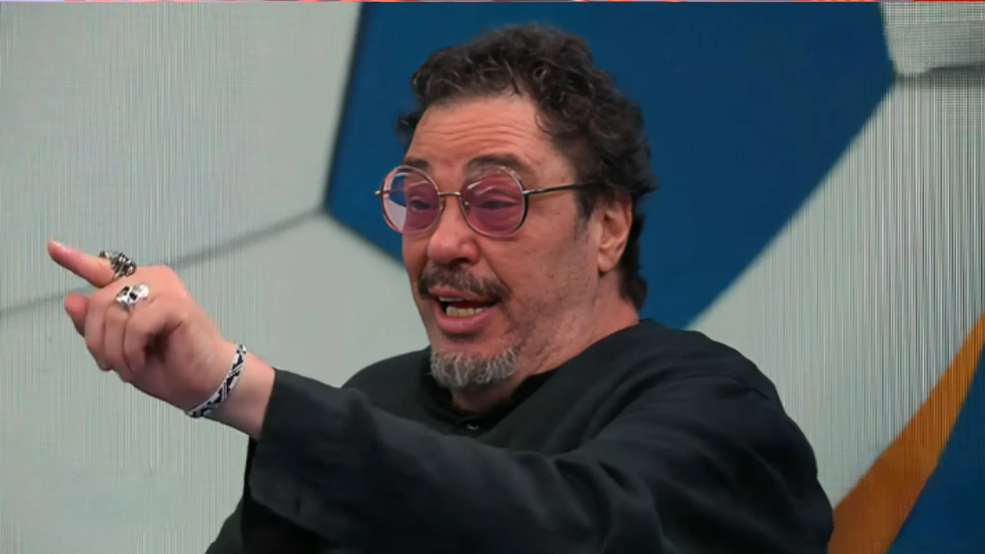 Casagrande elege zaga “desastrosa” do Brasileirão: “É um buraco”