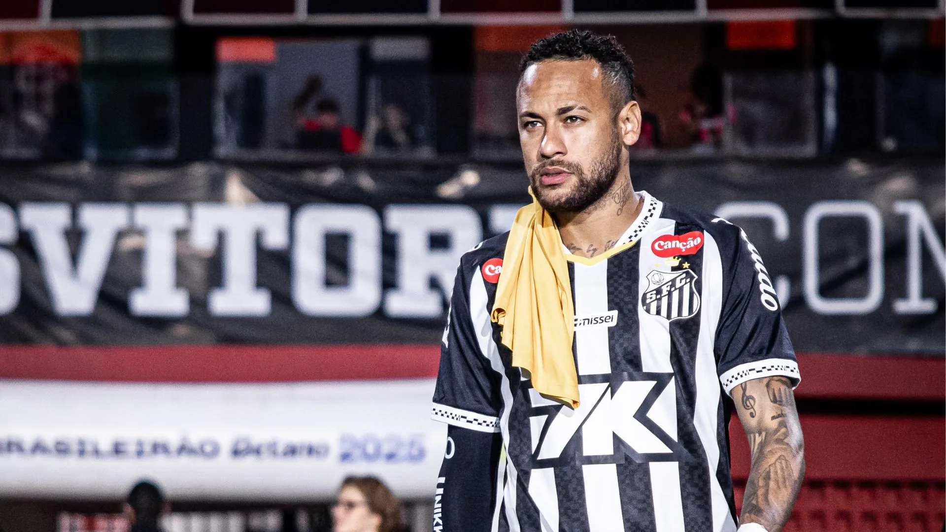 Casagrande define Neymar como prejuízo para o Santos e cita fator que pode mudar cenário
