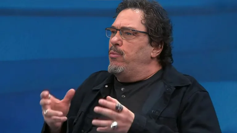 Casagrande ‘esquece’ Flamengo e indica melhor defesa no Brasil hoje: “Mais completo”