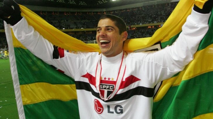 Ex-São Paulo, Cicinho aponta melhor companheiro de equipe e elogia: “Raciocínio à frente” Ex-São Paulo, Cicinho aponta melhor companheiro de equipe e elogia: “Raciocínio à frente”