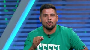 Cicinho sinaliza time que pode dar vexame na Copa do Brasil: “Pesado”