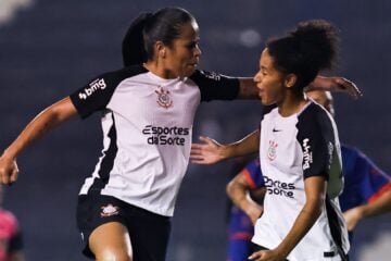Confira tudo sobre Santos x Corinthians pelo Paulistão Feminino (Reprodução/Rebeca Reis/Ag.Paulistão)