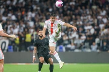 Thiago Maia, Memphis Depay e Bernabei em Corinthians x Internacional pelo Brasileirão 2024