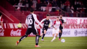 Corinthians perde quase R$ 3 milhões e calendário com eliminação na Sul-Americana