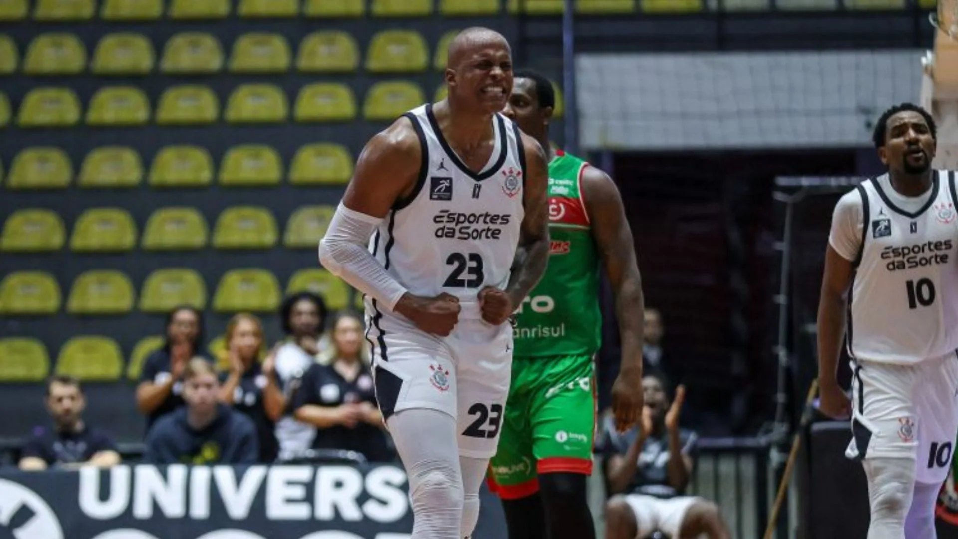 Corinthians encara “irmão gaúcho” pelo jogo 4 do playoff do NBB: saiba onde assistir