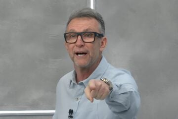 Craque Neto, ex-jogador