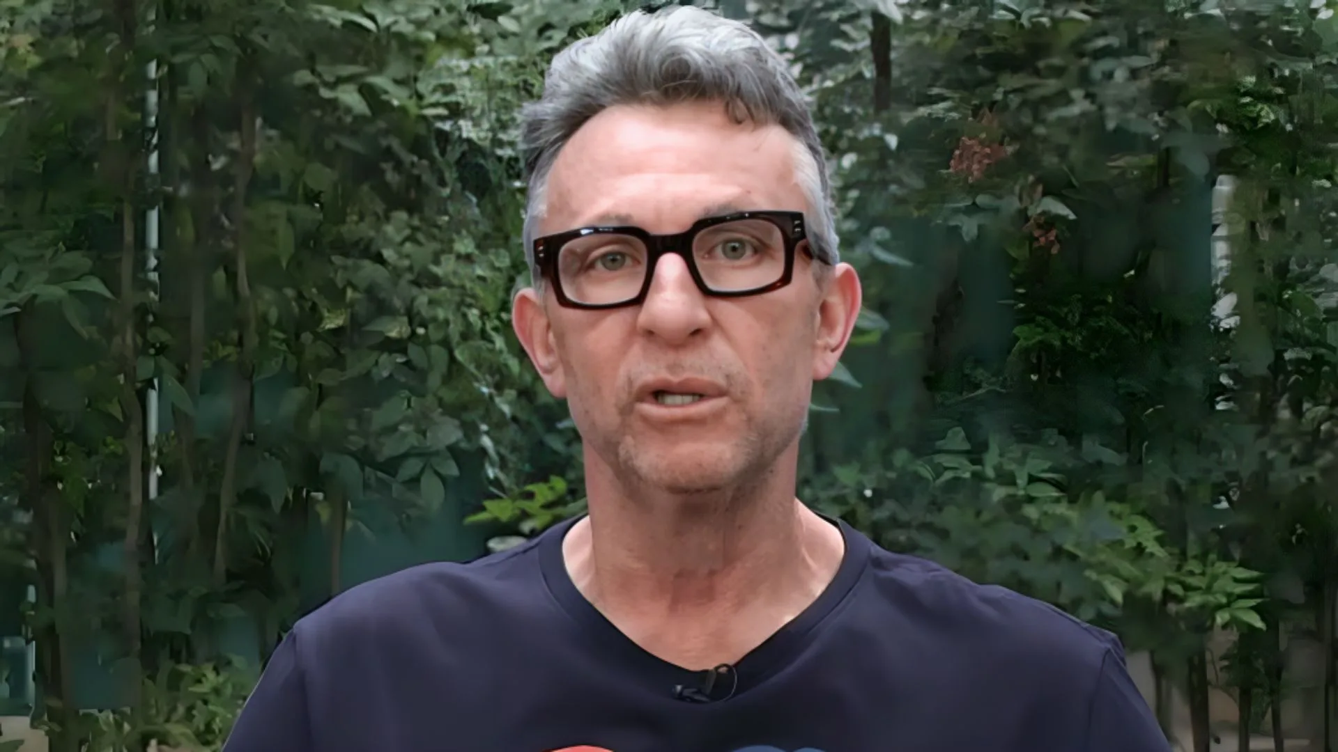 Craque Neto indica três times rebaixados no Brasileirão 2025: “Fadado a cair”