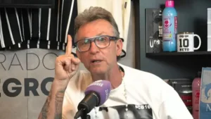 Craque Neto elege favorito ao título do Brasileirão Série A: “Nadar de braçada”