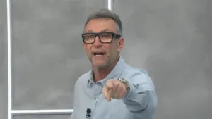 Craque Neto pede convocação de atacante na seleção brasileira: “Quem tem mais gols?”